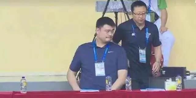 篮球训练一周计划表图片_2